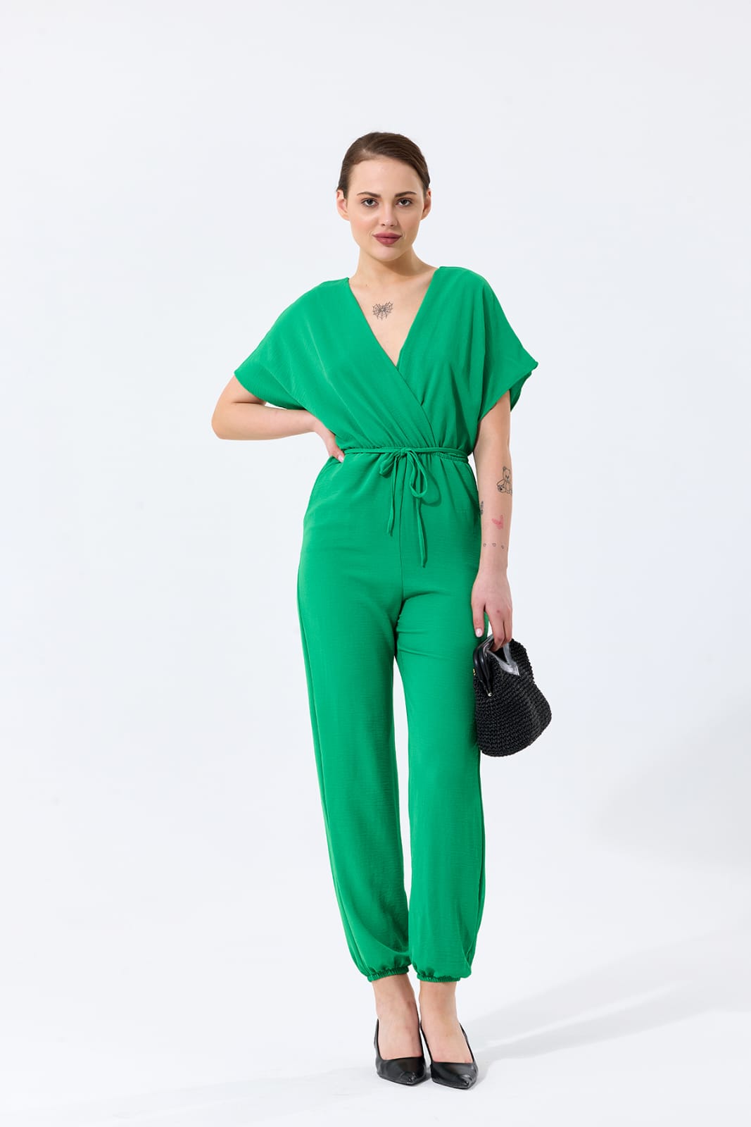 Batwing Sleeve Elasticated
Waist Jumpsuit in Green
